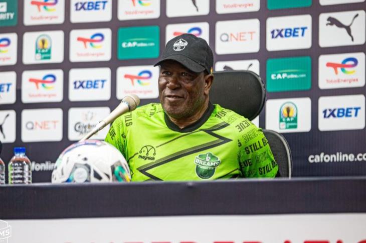 عبدالكريم زيتو مدرب فريق دريمز